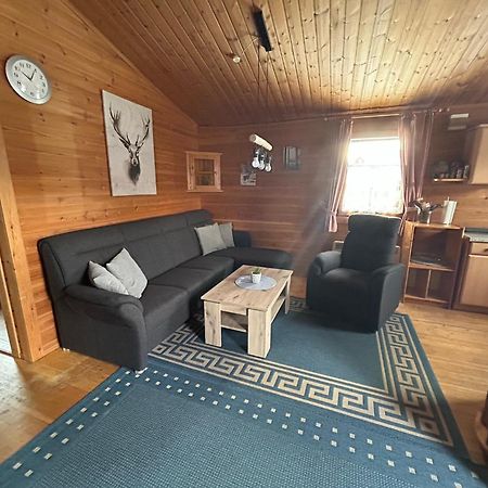 Ferienhaus Nr 10, Typ A, Feriendorf Jaegerpark, Bayerischer Wald Viechtach Eksteriør billede